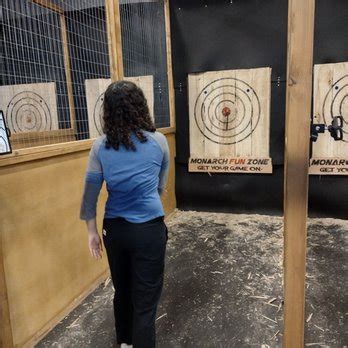 Axe throwing victorville  5